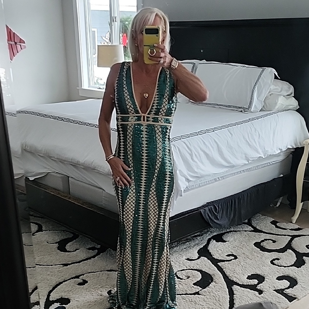 Elegant Green SEQUIN Maxi Dress